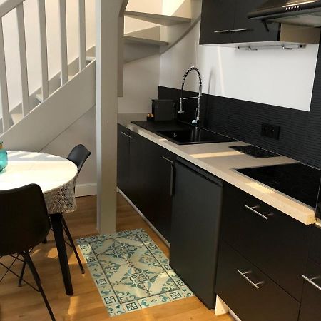 Duplex Cosy Hyper Centre Cholet Apartment Bagian luar foto